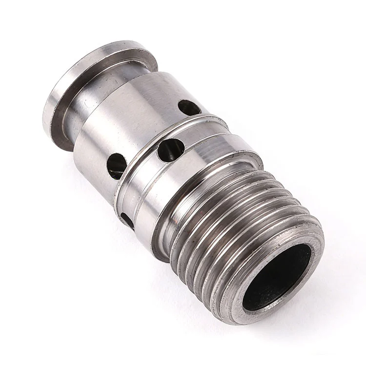 Parti di stampaggio a freddo per sistemi di presse idrauliche